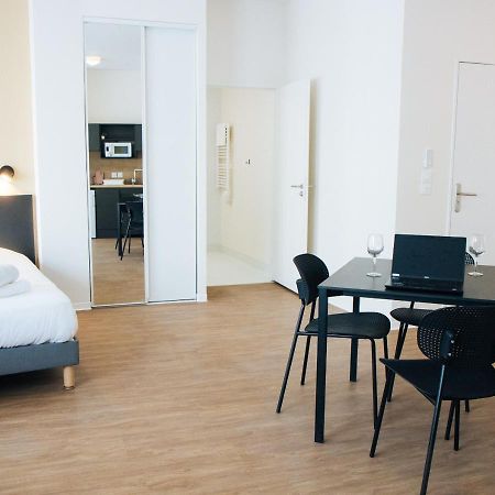 Twenty Business Flats Beziers Aparthotel Bagian luar foto