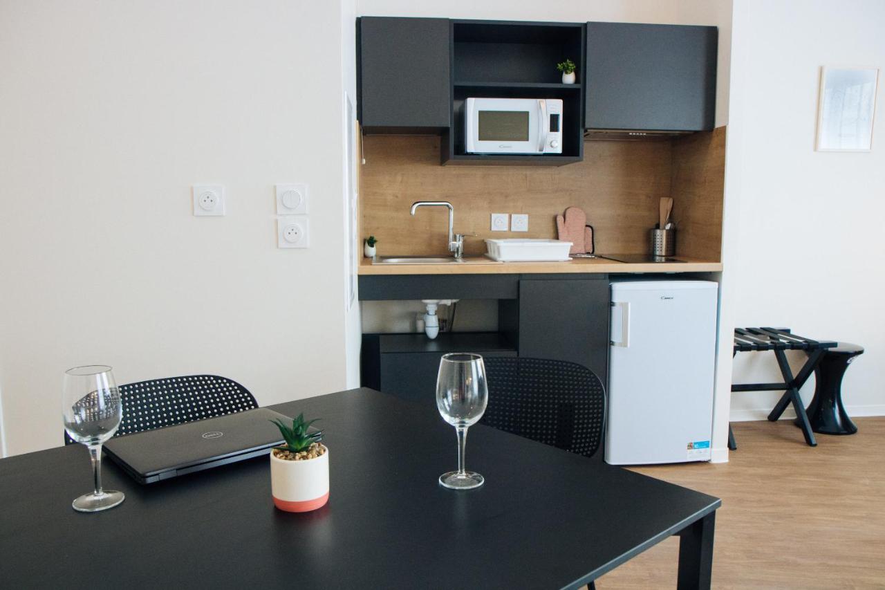 Twenty Business Flats Beziers Aparthotel Bagian luar foto