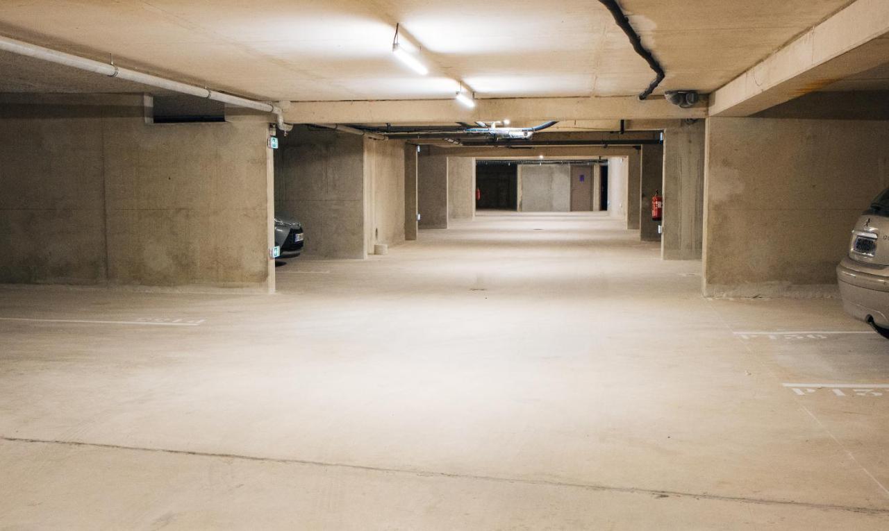 Twenty Business Flats Beziers Aparthotel Bagian luar foto