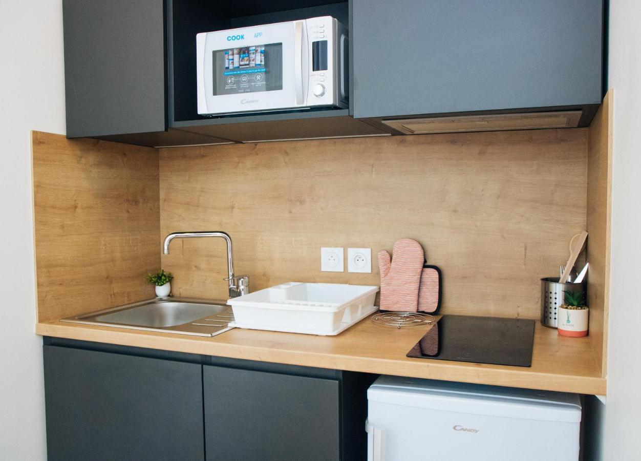 Twenty Business Flats Beziers Aparthotel Bagian luar foto